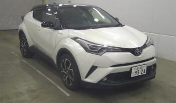 
									TOYOTA C-HR HYBRID (2019) full								