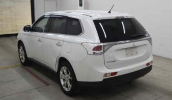 
									MITSUBISHI OUTLANDER 24G (2014) full								