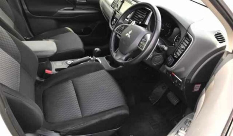 
								MITSUBISHI OUTLANDER 24G (2014) full									