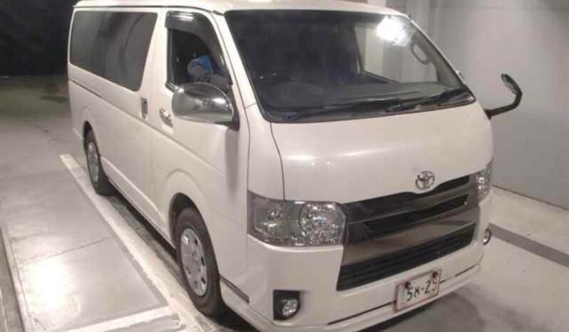 
								TOYOTA REGUISACE VAN GL (2016) full									