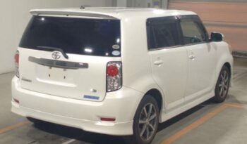 
									TOYOTA CORROLA RUMION (2011) full								