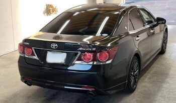 
									TOYOTA CROWN ATHELTE (2016) full								