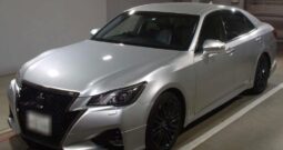 TOYOTA CROWN ATHELTE (2016)